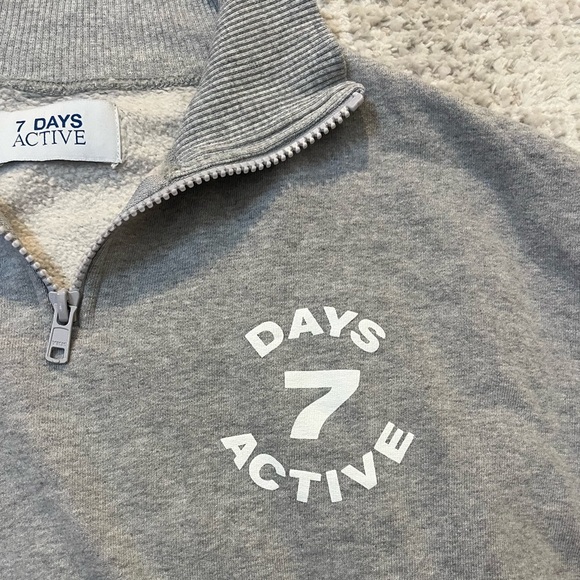 Gray 7 Days Active Half-Zip Sweatshirt size XS - Picture 3 of 6